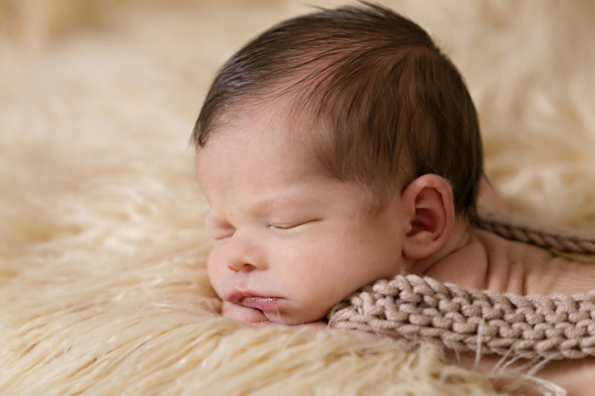 ciprian-sam-yQEcRJkmH3I-unsplash 4 Misunderstandings of Baby’s Sleep